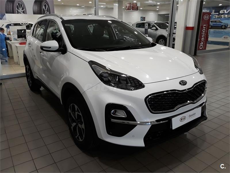 Kia sportage 21 года