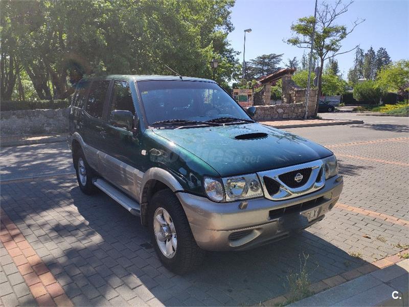 Nissan terrano 2001