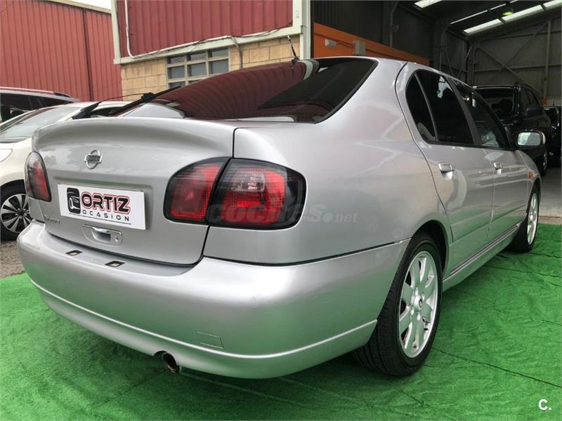 Nissan primera 2000 год