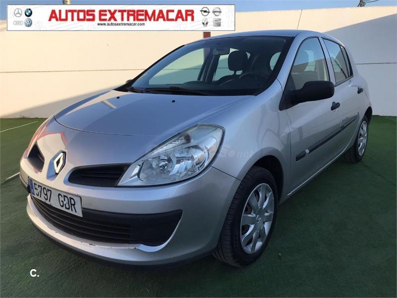 Renault Clio 08 2 999 En Badajoz Coches Net