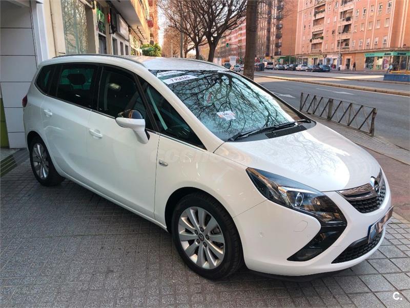 Opel zafira 2015