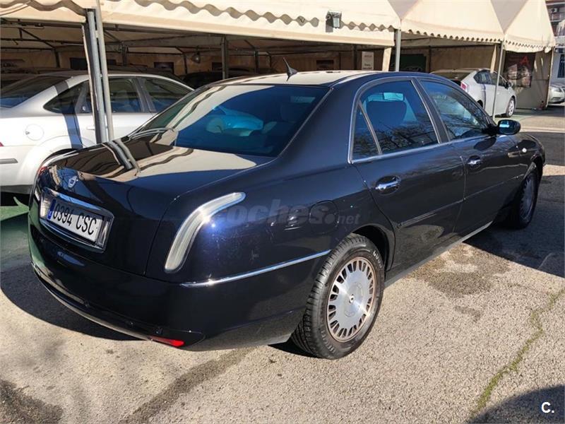 Coches similares al lancia thesis 03 image