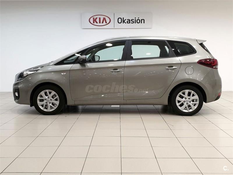 Kia carens 2019