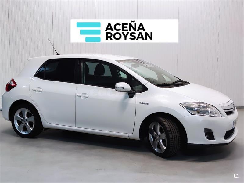 TOYOTA Auris (2011) 7800 € en Lugo