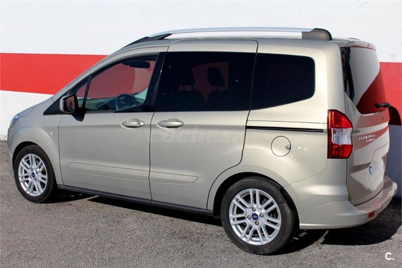 Ford tourneo courier 2018