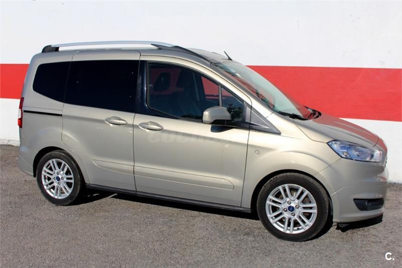 Ford tourneo courier 2018