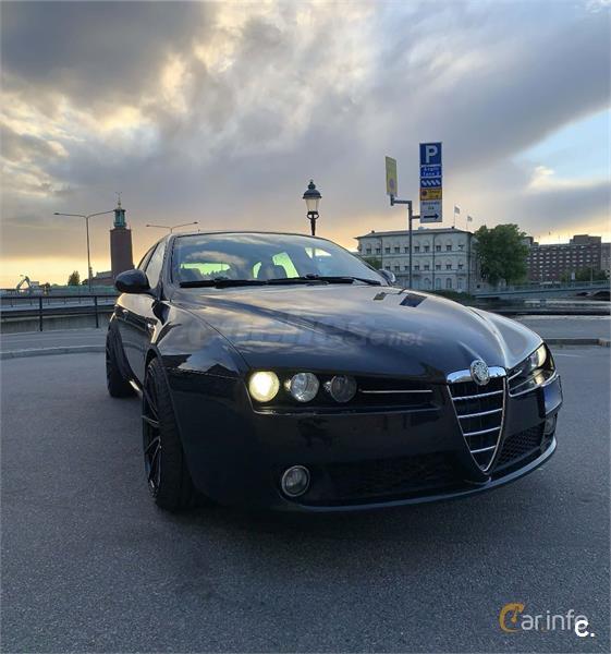 ALFA ROMEO 159 2.4 JTD QTronic Selective Sportwagon