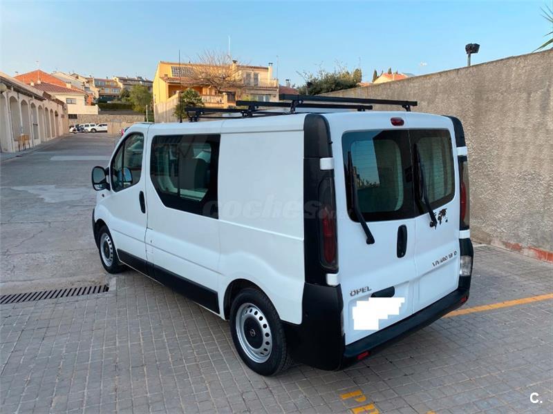 Opel vivaro 2003