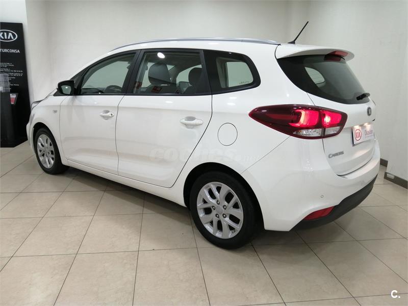 Kia carens 2019