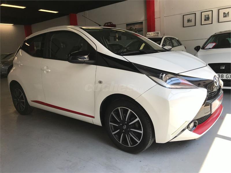 Toyota aygo 2016