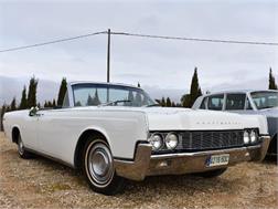 Ford Lincoln Continental Convertible año 67