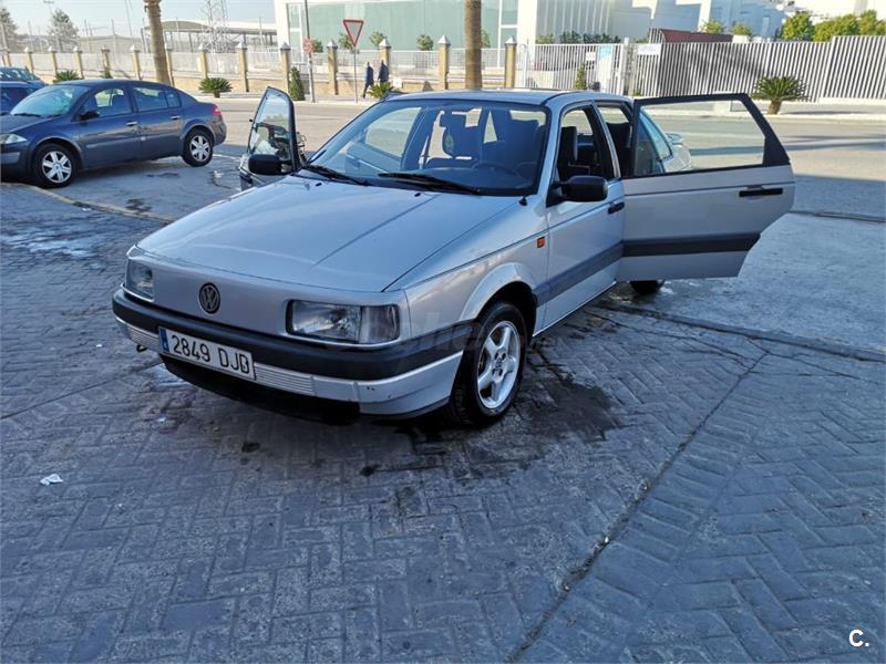 Фольксваген пассат 1993