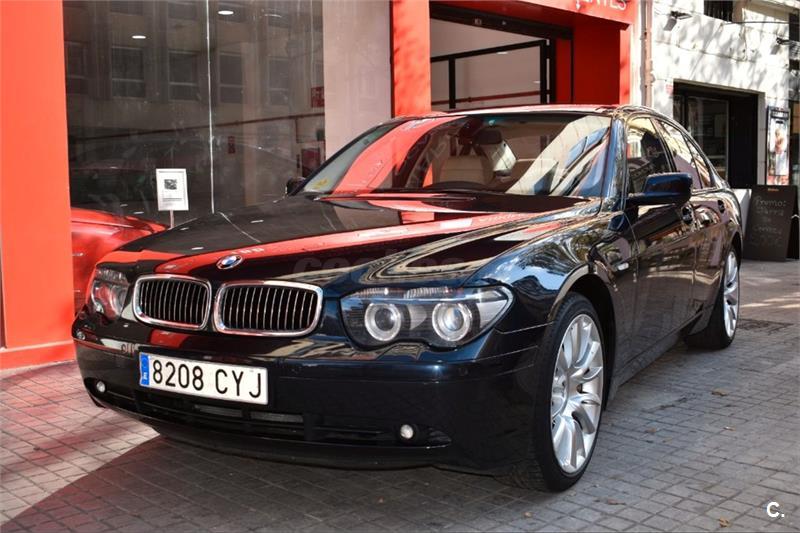Probamos el BMW 745 Le, el lujo extremo se viste de híbrido enchufable con  etiqueta cero emisiones