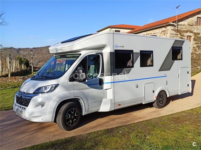 Alquiler Autocaravana 6 plazas Ourense