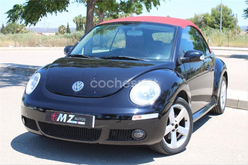 VOLKSWAGEN New Beetle año 2009 de segunda mano y ocasión 