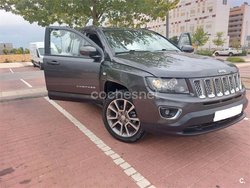 JEEP Compass (2014) 15.490 € en Madrid