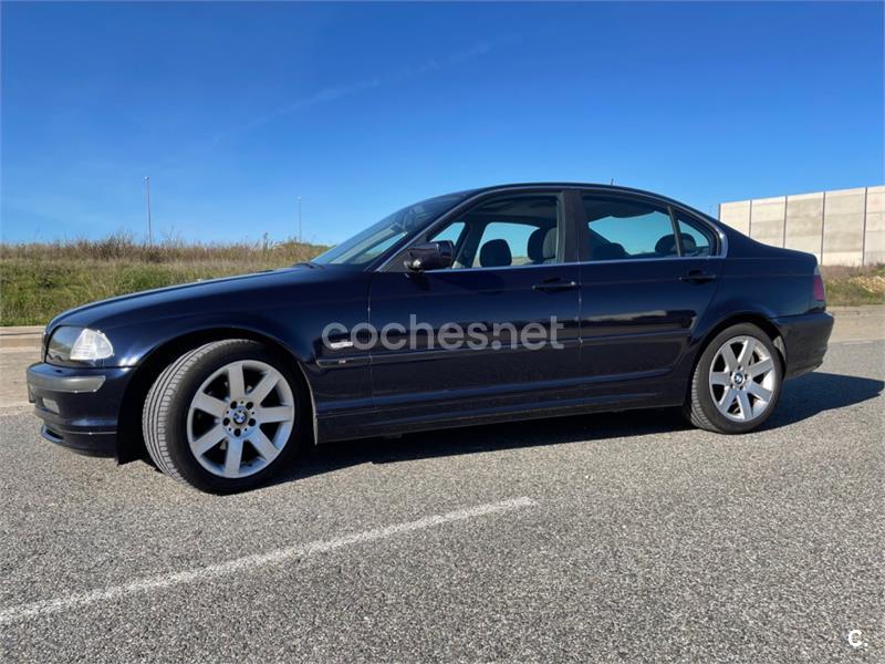 BMW Serie 3 320i 4p.