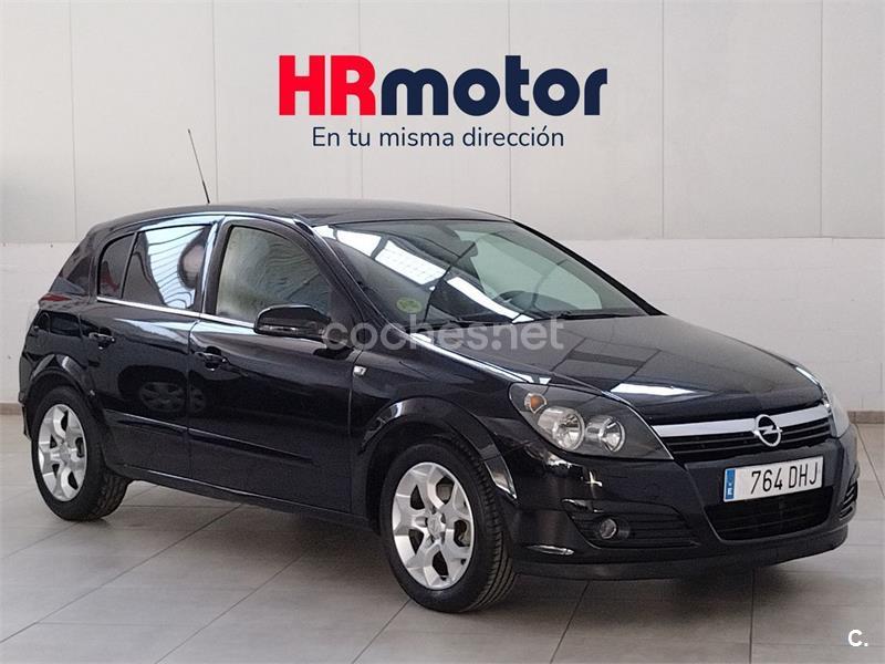 OPEL Astra - 3490 € Coches.net