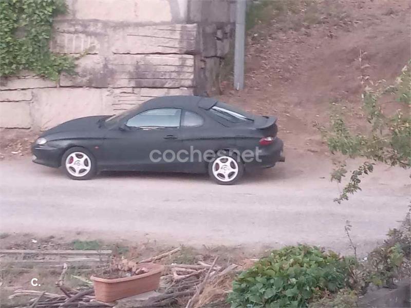 HYUNDAI Coupe (1997) 1000 € en Pontevedra