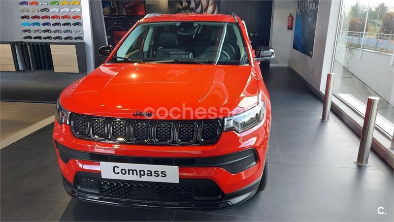 JEEP Compass 1.3 Gse T4 96kW130CV Night Eag. MT FWD