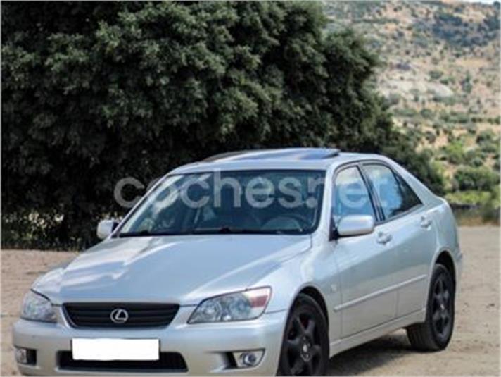 LEXUS IS200 (2000) 3250 € en Madrid