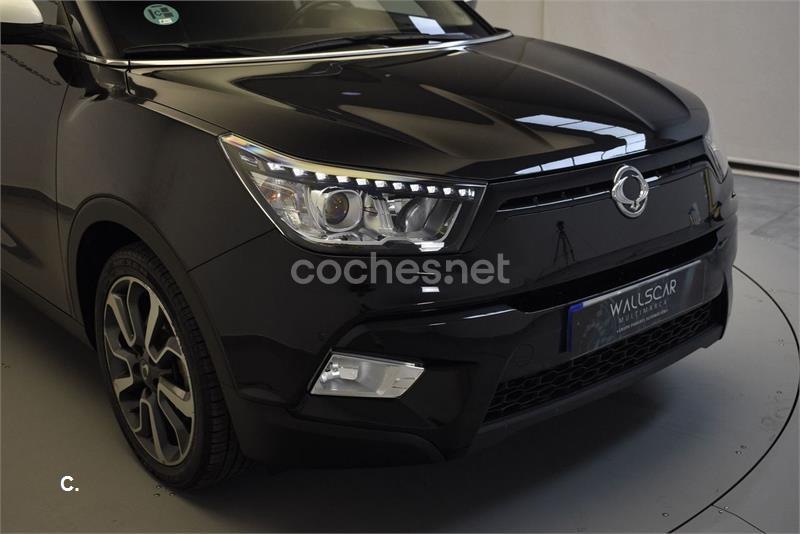 Luz LED para placa de matrícula de coche SsangYong Actyon, para Turismo  Rodius Rexton Korando Kyron