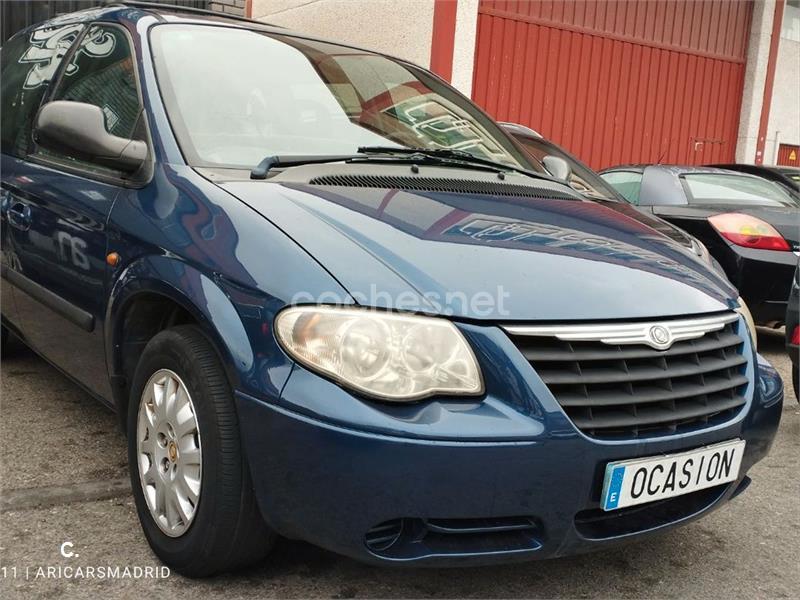 CHRYSLER Voyager (2007) - 4999 € en Madrid 