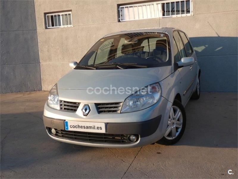 RENAULT Scenic de segunda mano y ocasión 