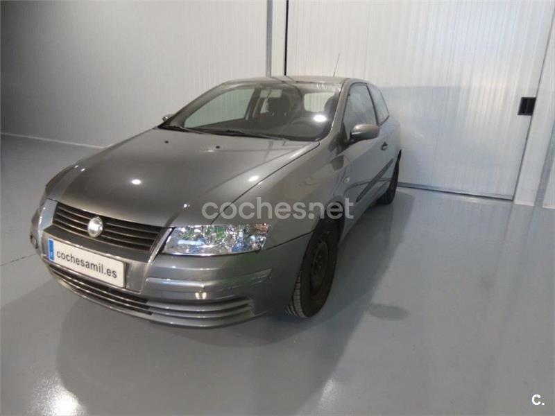 FIAT Stilo de segunda mano y ocasión 