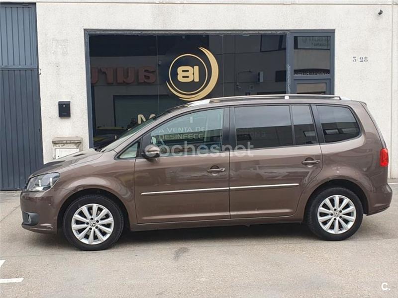 VOLKSWAGEN Touran (2012) - 6999 € en Valladolid 