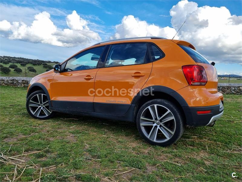 VOLKSWAGEN Polo 1.2 TSI Cross