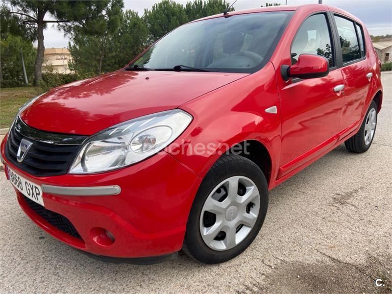 DACIA Sandero (2010) 5200 € en Madrid