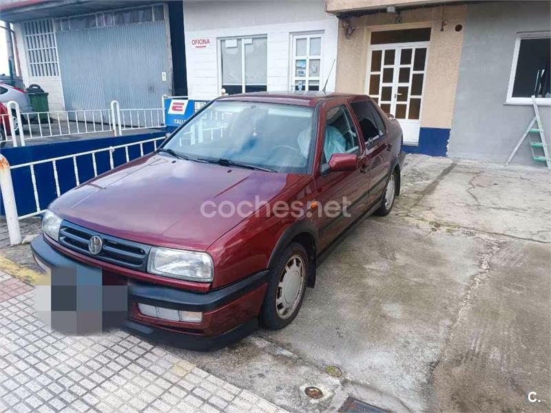 VOLKSWAGEN Vento Gasolina de segunda mano y ocasión 