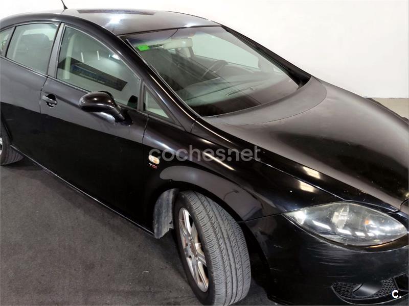 SEAT Leon (2006) - 3800 € en Valencia 