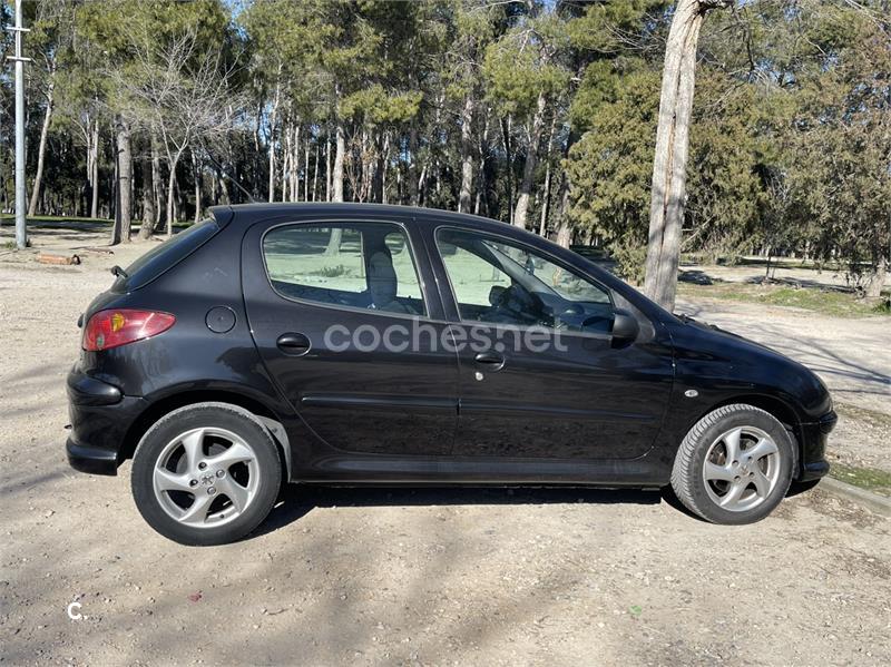 PEUGEOT 206 (2005) - 2500 € en Madrid 