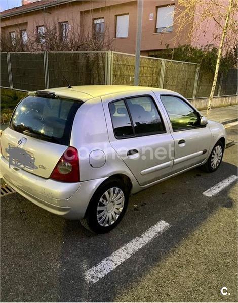 RENAULT Clio (2006) - 2500 € en Guipúzcoa 