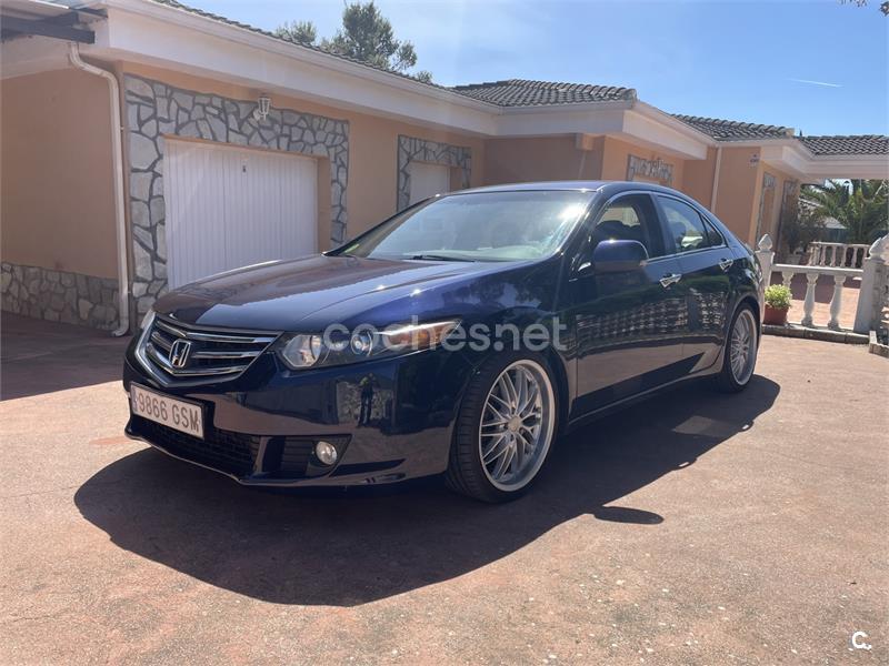 HONDA Accord 2.2 iDTEC Elegance