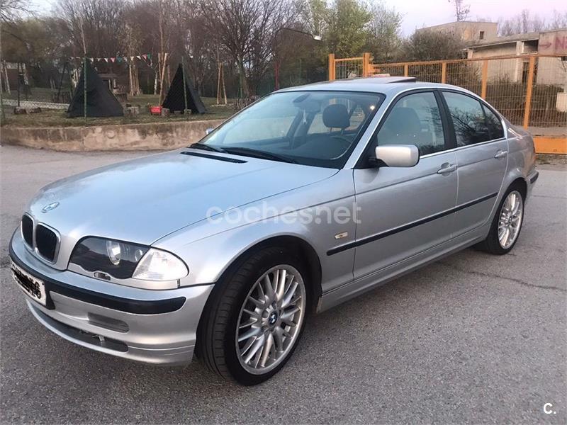 BMW Serie 3 (2001) - 4500 € en Barcelona 