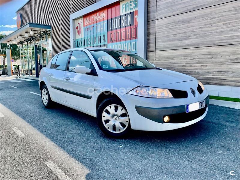 RENAULT Megane (2007) - 2590 € en Madrid 