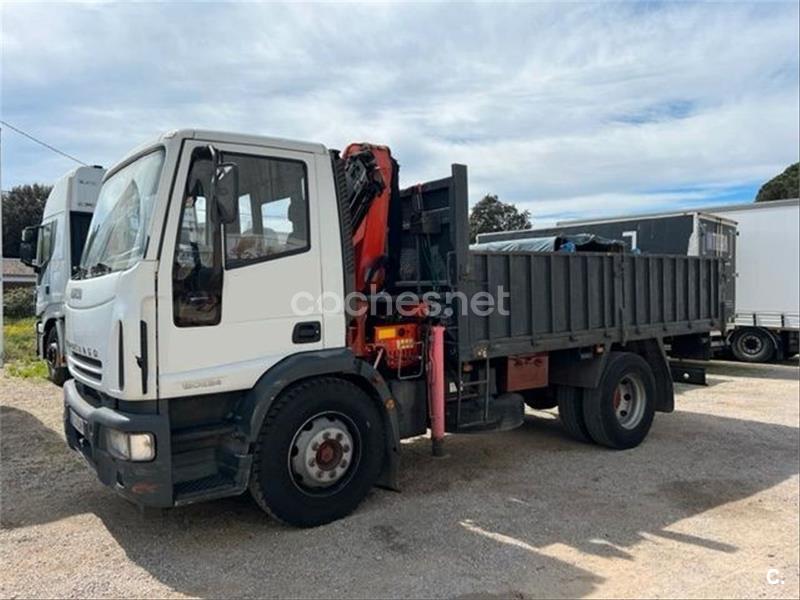 IVECO EUROCARGO 150E24AK - GRUA