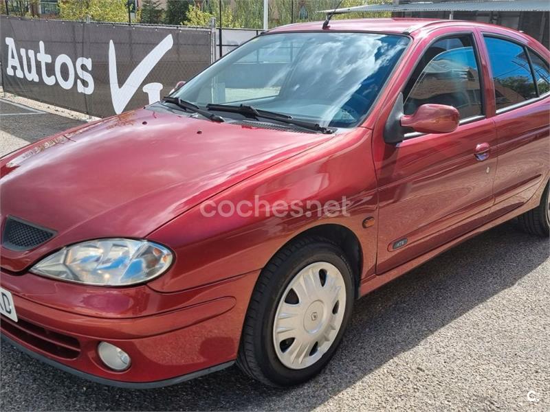 RENAULT Megane CENTURY de segunda mano y ocasión 