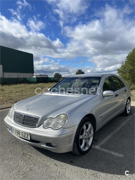 MERCEDES-BENZ Clase C C 220 CDI CLASSIC 4p.