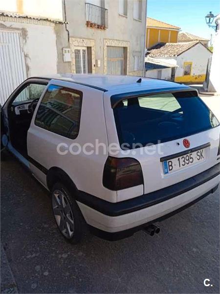 27 VOLKSWAGEN Golf de segunda mano y ocasión en Guadalajara 