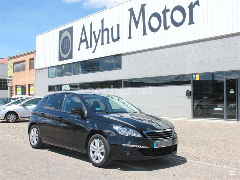 PEUGEOT 308 5p Style 1.2 PureTech 96KW 130CV