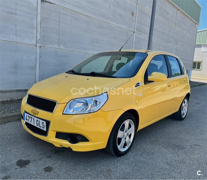 CHEVROLET Aveo (2009) - 3490 € en Badajoz 