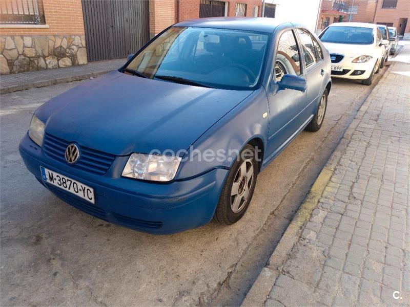 VOLKSWAGEN Bora de segunda mano y ocasión 