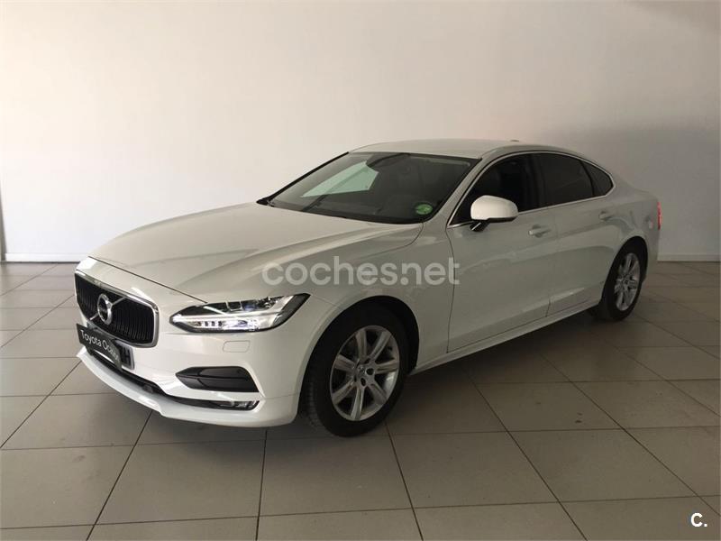 VOLVO S90 2.0 D3 Momentum Auto