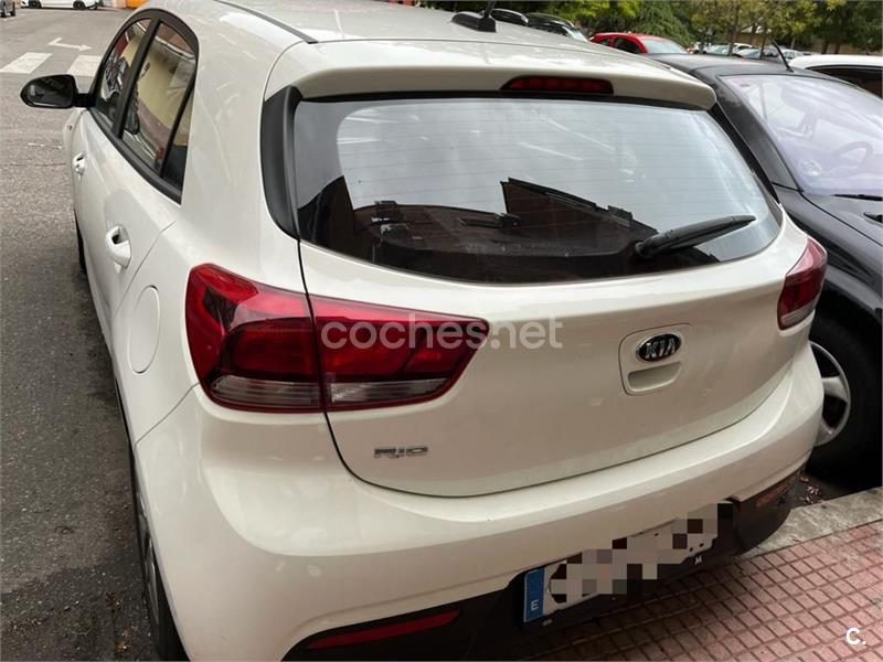 KIA Río ( ) rio hatchback modificado KIA Río ( )