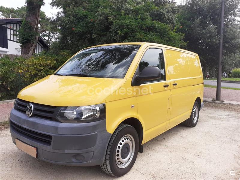 VOLKSWAGEN Transporter Chasis D.Cab Largo 2.0 TDI 84cv 2.8T 4p.