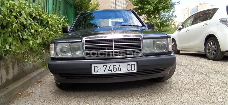 MERCEDES-BENZ 190 190E 2.0